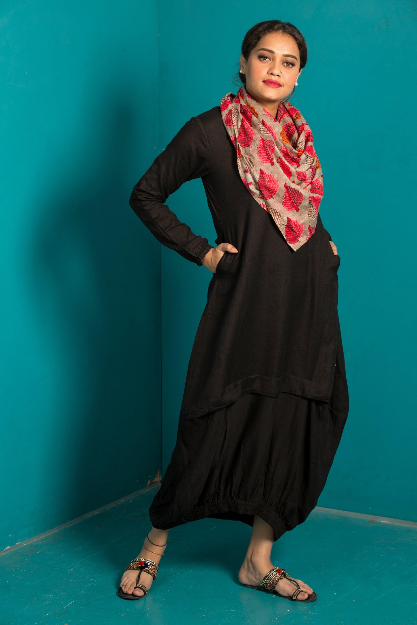 black one piece dress with scarf - Feeric and Guzel